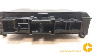 Gebruikte Deur module Mercedes C Combi (S203) 2.2 C-200 CDI 16V Prijs € 40,00 Margeregeling aangeboden door Van Gils Automotive