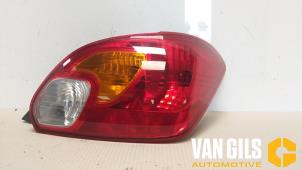 Gebruikte Achterlicht rechts Mitsubishi Space Star (A0) 1.0 12V Prijs op aanvraag aangeboden door Van Gils Automotive
