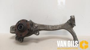 Gebruikte Fusee links-voor Kia Sportage (SL) 1.6 GDI 16V 4x2 Prijs € 50,00 Margeregeling aangeboden door Van Gils Automotive