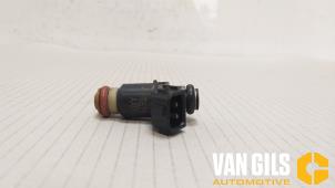 Gebruikte Injector (benzine injectie) Honda Stream (RN) 1.7 16V VTEC Prijs € 30,00 Margeregeling aangeboden door Van Gils Automotive