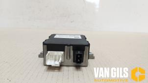 Gebruikte Brandstofpomp module BMW 5 serie (E60) 530d 24V Prijs € 60,00 Margeregeling aangeboden door Van Gils Automotive