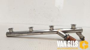 Gebruikte Injector brug Audi S7 Sportback (4GA/4GF) 4.0 V8 TFSI Prijs € 30,00 Margeregeling aangeboden door Van Gils Automotive