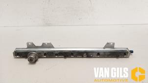 Gebruikte Injector brug Volvo V70 (SW) 2.4 20V 140 Prijs € 50,00 Margeregeling aangeboden door Van Gils Automotive