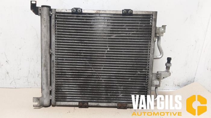 Gebruikte Radiateur Airco Opel Astra H (L48) 1.7 CDTi 16V Prijs € 80,00 Margeregeling aangeboden door Van Gils Automotive