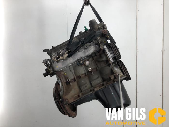 Gebruikte Motor Toyota Yaris (P1) 1.0 16V VVT-i Prijs € 299,99 Margeregeling aangeboden door Van Gils Automotive