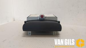 Gebruikte Navigatie Display Volvo S80 (AR/AS) 2.5 T Turbo 20V Prijs € 150,00 Margeregeling aangeboden door Van Gils Automotive