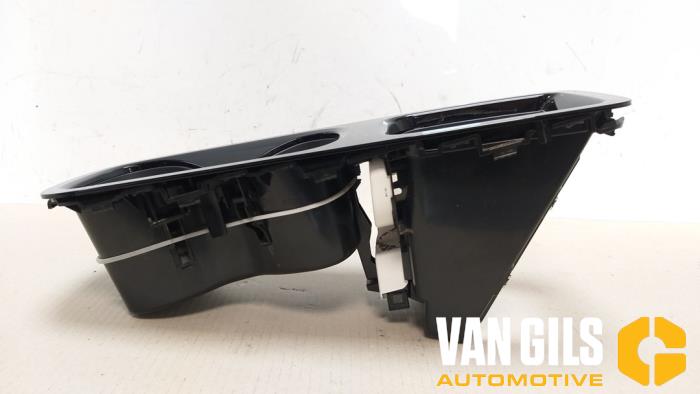 Bekerhouder van een Volkswagen ID.3 (E11/E12) First, Life, Pro 58 kWh 2020