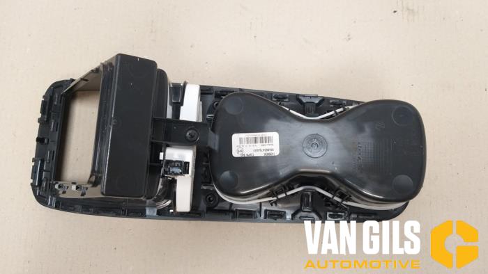 Bekerhouder van een Volkswagen ID.3 (E11/E12) First, Life, Pro 58 kWh 2020