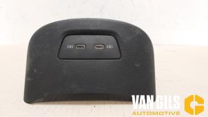 Gebruikte AUX/USB aansluiting Volkswagen ID.3 (E11) 1st Prijs € 29,99 Margeregeling aangeboden door Van Gils Automotive