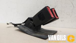 Gebruikte Veiligheidsgordel Insteek midden-achter Mini Mini (R56) 1.6 16V Cooper Prijs € 40,00 Margeregeling aangeboden door Van Gils Automotive