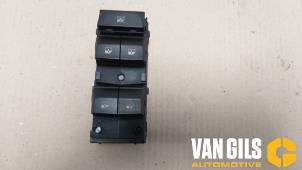 Gebruikte Raam schakelaar elektrisch Kia Proceed (CD) 1.4 T-GDI 16V Prijs € 49,99 Margeregeling aangeboden door Van Gils Automotive