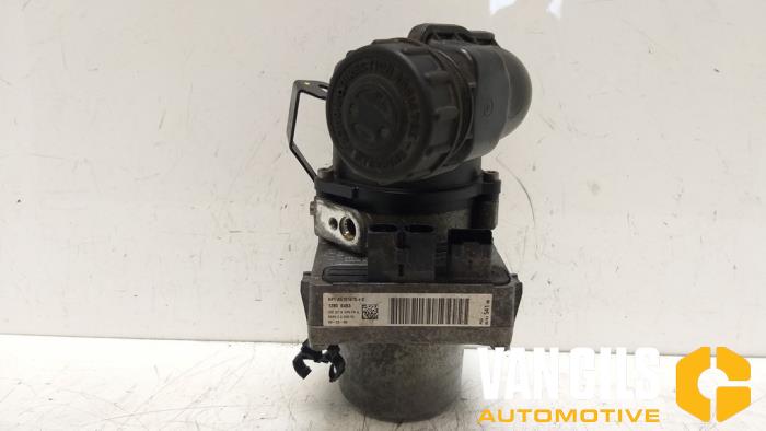 Gebruikte Servopomp Peugeot 508 SW (8E/8U) 1.6 HDiF 16V Prijs op aanvraag aangeboden door Van Gils Automotive