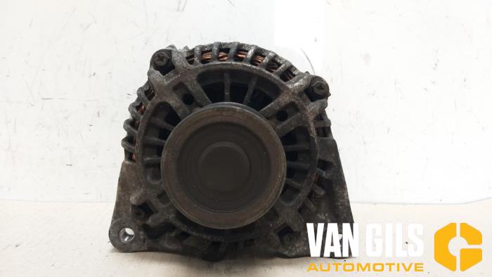 Gebruikte Dynamo Mazda 6 Sportbreak (GY19/89) 2.0 CiDT 16V Prijs € 75,00 Margeregeling aangeboden door Van Gils Automotive