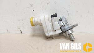 Gebruikte Hoofdremcilinder Fiat Panda/Pandina (312) 0.9 TwinAir 65 Prijs op aanvraag aangeboden door Van Gils Automotive