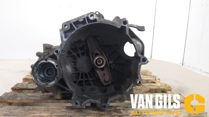 Gebruikte Versnellingsbak Volkswagen Fox (5Z) 1.2 Prijs € 175,00 Margeregeling aangeboden door Van Gils Automotive