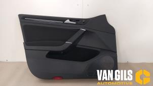 Gebruikte Portierbekleding 4Deurs links-voor Volkswagen Golf VII (AUA) 1.2 TSI 16V Prijs € 99,22 Inclusief btw aangeboden door Van Gils Automotive