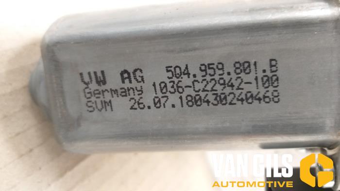 Ruitmechaniek 4Deurs links-voor van een Volkswagen Golf VII (AUA) 1.2 TSI 16V 2019
