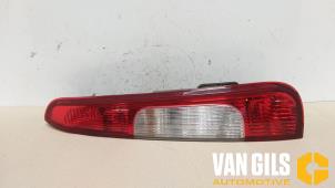 Gebruikte Achterlicht rechts Ford Focus C-Max 1.8 16V Prijs € 45,00 Margeregeling aangeboden door Van Gils Automotive