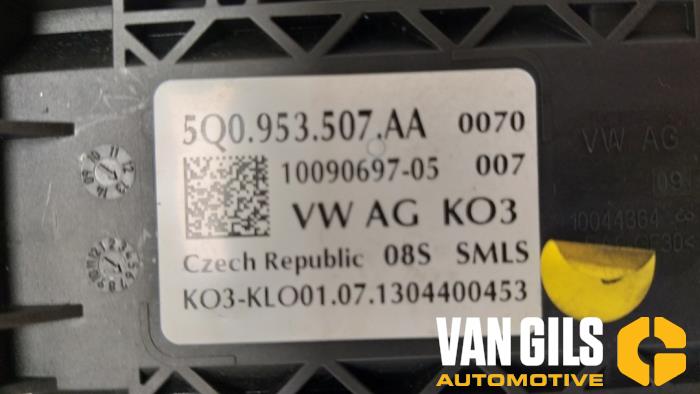 Combischakelaar Stuurkolom van een Volkswagen Golf VII (AUA) 1.6 TDI BlueMotion 16V 2014