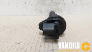 Gebruikte Pen Bobine BMW 3 serie (E46/4) 318i 16V Prijs € 30,00 Margeregeling aangeboden door Van Gils Automotive