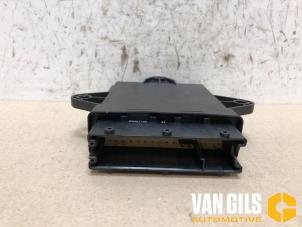 Gebruikte Sam module Opel Vectra C GTS 2.2 DIG 16V Prijs € 50,00 Margeregeling aangeboden door Van Gils Automotive