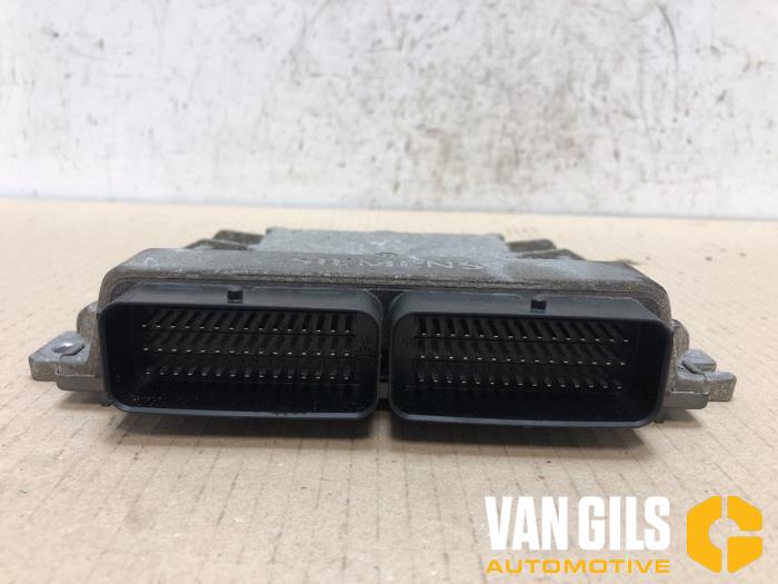 Gebruikte Computer Motormanagement Renault Clio II (BB/CB) 1.2 Prijs € 150,00 Margeregeling aangeboden door Van Gils Automotive