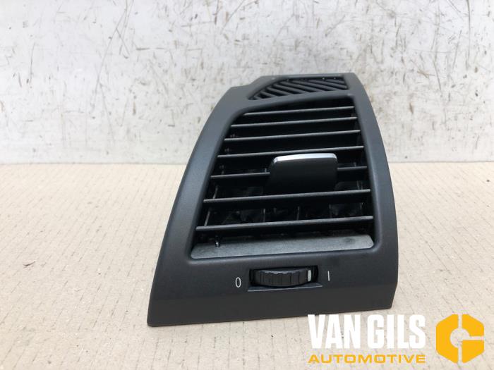 Dashboard vent BMW 1-Serie O219060 - Van Gils Automotive