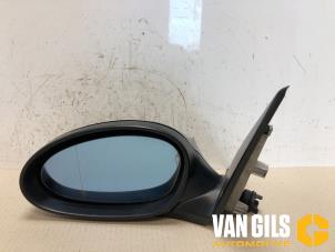 Gebruikte Spiegel Buiten links BMW 1 serie (E87/87N) 116i 1.6 16V Prijs € 50,00 Margeregeling aangeboden door Van Gils Automotive