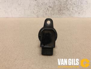 Gebruikte Bobine Toyota Yaris (P1) 1.3 16V VVT-i Prijs € 30,00 Margeregeling aangeboden door Van Gils Automotive