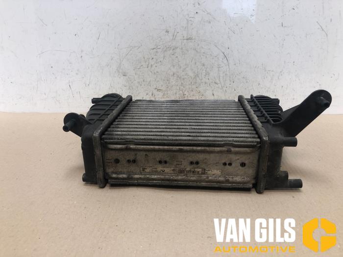Gebruikte Intercooler Renault Clio III (BR/CR) 1.5 dCi FAP Prijs op aanvraag aangeboden door Van Gils Automotive