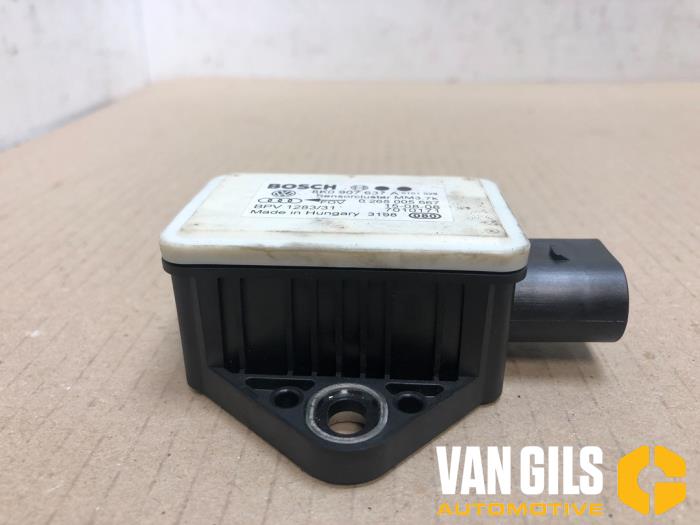 Gebruikte Esp computer Audi A4 Avant Quattro (B8) 3.0 TDI V6 24V Prijs € 50,00 Margeregeling aangeboden door Van Gils Automotive