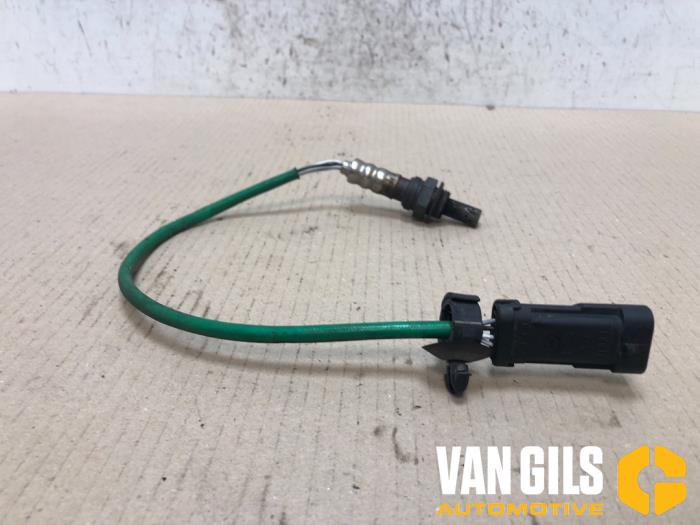 Lambda Sonde van een Renault Clio II (BB/CB) 1.2 16V 2002