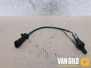 Lambda Sonde van een Renault Clio II (BB/CB) 1.2 16V 2002