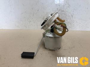 Gebruikte Tank element Pomp Ford Focus 1 Wagon 1.6 16V Prijs € 60,00 Margeregeling aangeboden door Van Gils Automotive