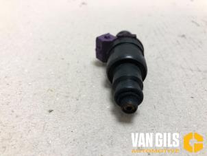 Gebruikte Injector (benzine injectie) Renault Clio II (BB/CB) 1.2 Prijs € 30,00 Margeregeling aangeboden door Van Gils Automotive