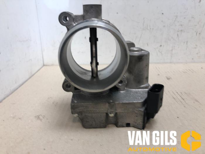 Gebruikte Gasklephuis Audi A4 Avant Quattro (B8) 3.0 TDI V6 24V Prijs € 45,00 Margeregeling aangeboden door Van Gils Automotive