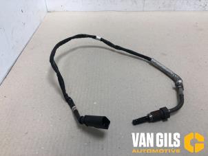 Gebruikte Uitlaat temperatuursensor Volkswagen Golf VII Variant (AUVV) 2.0 TDI 150 16V Prijs op aanvraag aangeboden door Van Gils Automotive
