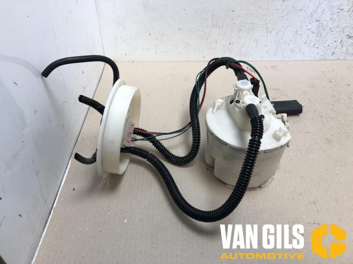 Gebruikte Tank element Pomp Ford Focus 1 Wagon 1.6 16V Prijs € 25,00 Margeregeling aangeboden door Van Gils Automotive