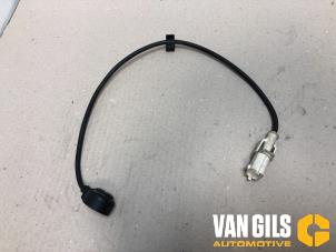 Pingelsensor van een Alfa Romeo 147 (937) 1.6 Twin Spark 16V 2005