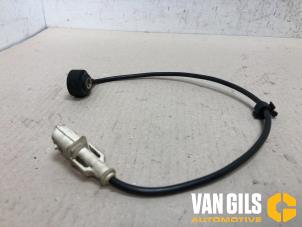 Pingelsensor van een Alfa Romeo 147 (937) 1.6 Twin Spark 16V 2005