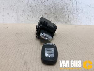 Gebruikte Kontaktslot + Sleutel Audi A4 Avant (B8) 2.0 TFSI 16V Prijs € 77,00 Margeregeling aangeboden door Van Gils Automotive