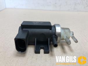 Gebruikte Diversen Volkswagen Touran (1T1/T2) 2.0 TDI DPF Cross Touran Prijs € 30,00 Margeregeling aangeboden door Van Gils Automotive