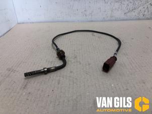 Gebruikte Uitlaat temperatuursensor Volkswagen Touran (1T1/T2) 2.0 TDI DPF Cross Touran Prijs € 30,00 Margeregeling aangeboden door Van Gils Automotive