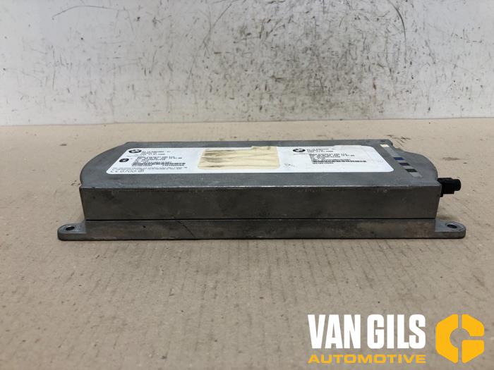 Gebruikte Bluetooth module BMW 7 serie (E65/E66/E67) 750i,Li 4.8 32V Prijs € 40,00 Margeregeling aangeboden door Van Gils Automotive