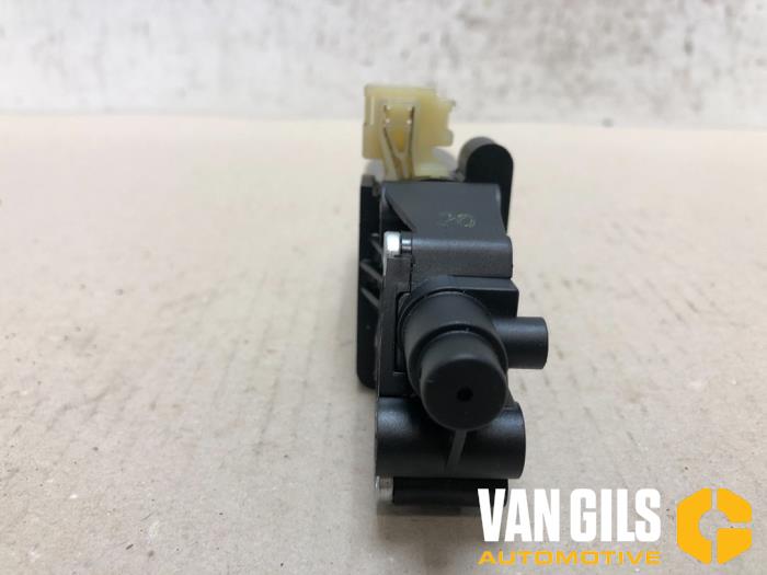 Diversen van een BMW 7 serie (E65/E66/E67) 750i,Li 4.8 32V 2006