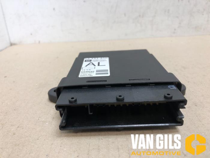 Gebruikte Deur module Opel Signum (F48) 2.2 DGI 16V Prijs € 40,00 Margeregeling aangeboden door Van Gils Automotive