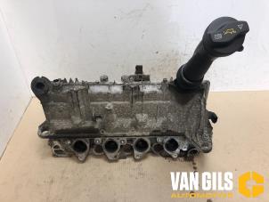 Gebruikte Cilinderkop Mercedes A (W169) 1.5 A-150 3-Drs. Prijs € 199,99 Margeregeling aangeboden door Van Gils Automotive