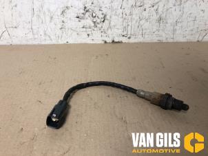 Gebruikte Lambda Sonde Peugeot 108 1.0 12V VVT-i Prijs € 39,99 Margeregeling aangeboden door Van Gils Automotive