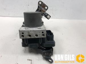 Gebruikte ABS Pomp Fiat 124 Spider 1.4 MultiAir Turbo 16V Prijs op aanvraag aangeboden door Van Gils Automotive