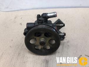 Gebruikte Servopomp Honda Civic (MA/MB) 1.5i VTEC-E 16V Prijs € 60,00 Margeregeling aangeboden door Van Gils Automotive